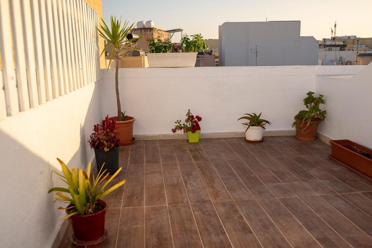 Seaside Apartments Malta Sliema 1 Dış mekan fotoğraf